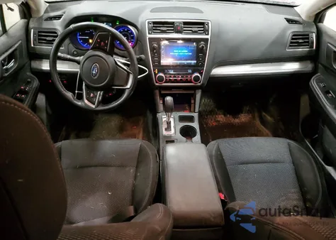 2019 Subaru Outback 2.5I Premium из США, поврежденный, VIN 4S4BSAFCXK3314830